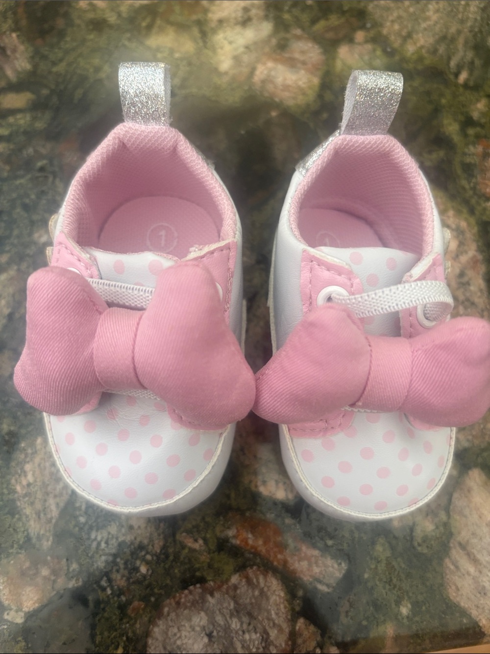 Disney Pink and White Polka Dot Bow Baby Crib Shoes